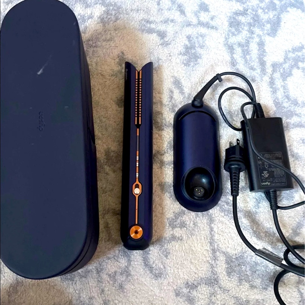 Dyson hair straightener